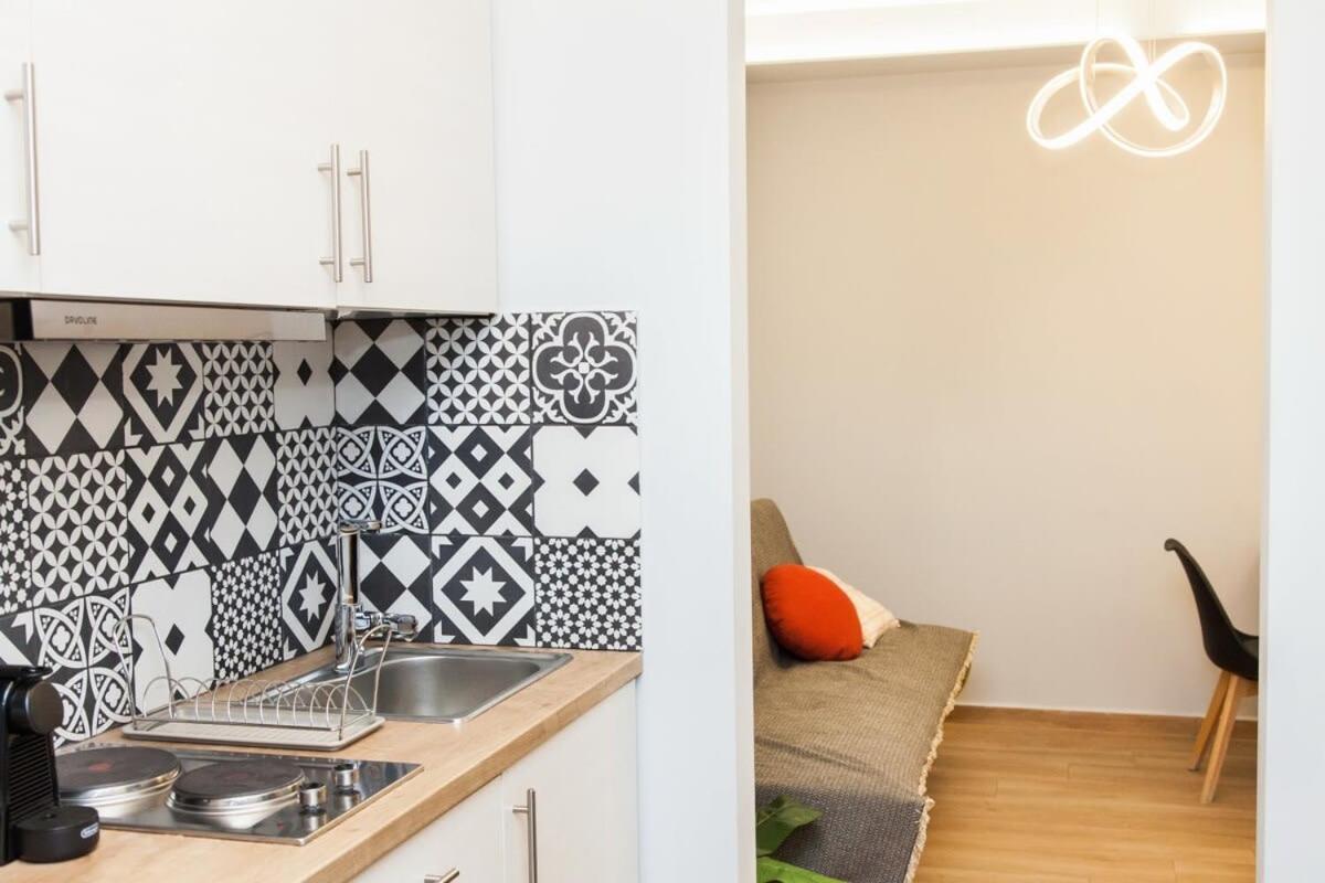 Contemporary And Chic Apartment In Central Athene Buitenkant foto